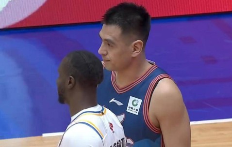 爱游戏平台-包含转折点！底特律活塞绝杀压哨，CBA常规赛国际比赛日攻防权衡，引发热议，阵容厚度经受考验的词条